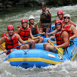 Rafting river Reventazón