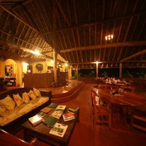 Luna Lodge, restaurant