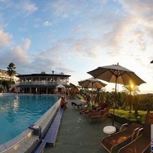 Cristal Ballena hotel pool