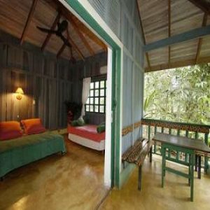 Villas Gaia Hotel, village