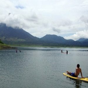 Paddle boarding in Arenal volcano
