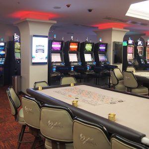Taormina Hotel and Casino in Barrio Amon