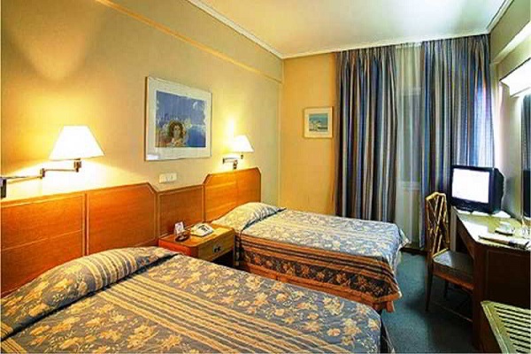 Hotel El Maragato room