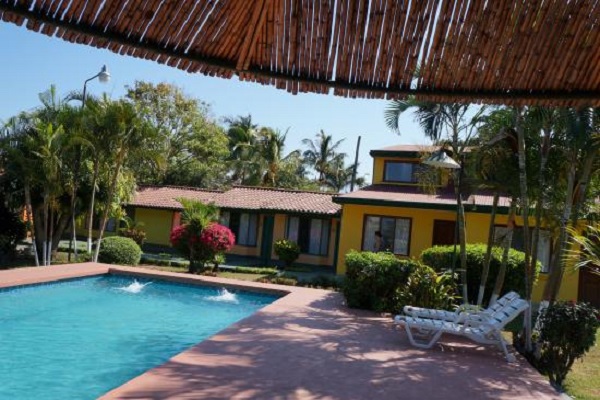 Hotel Villa Dolce-pool-area